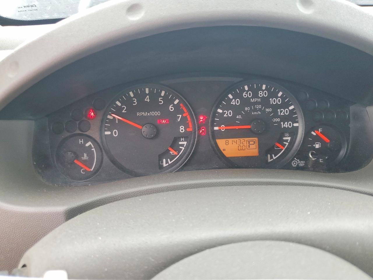 Nissan Frontier Sv