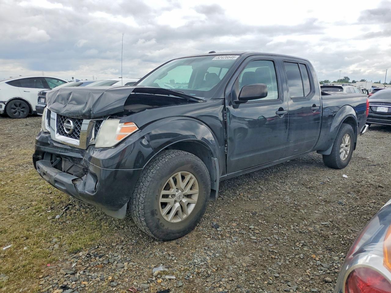 Salvage Nissan Frontier Image