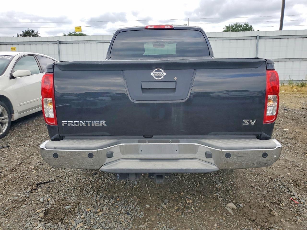 Nissan Frontier Sv