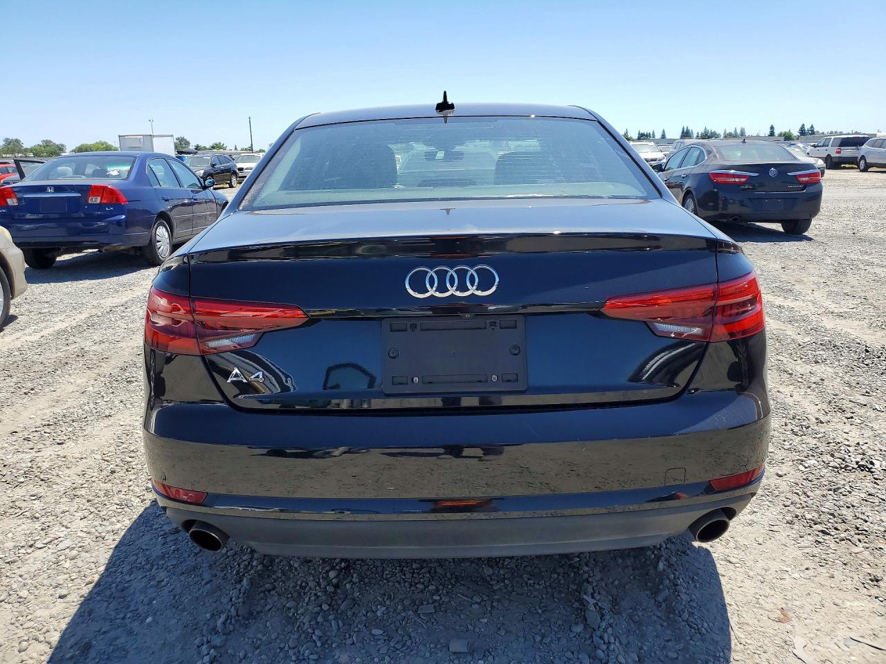 Audi A4 Premium