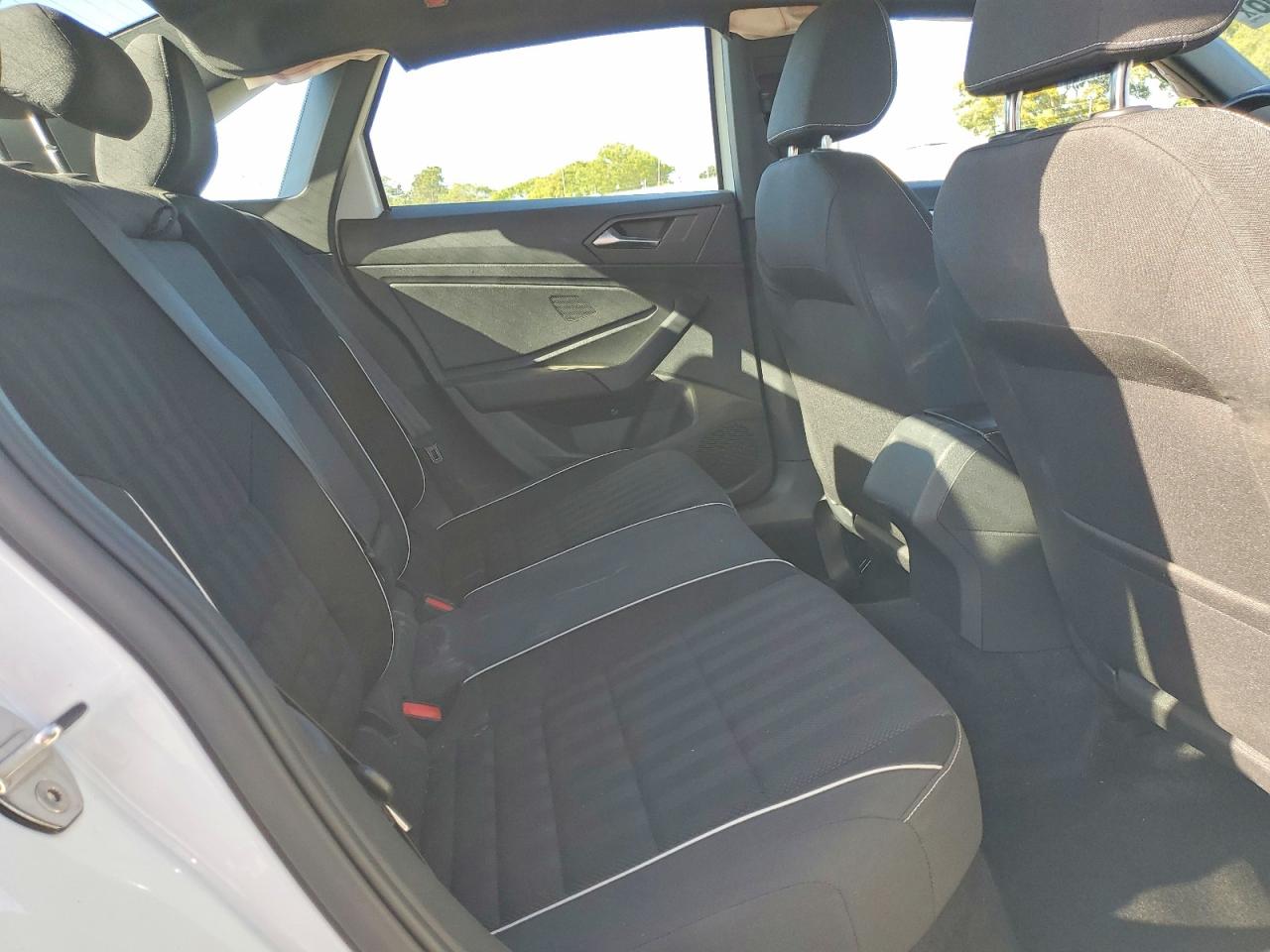 Volkswagen Jetta Sport