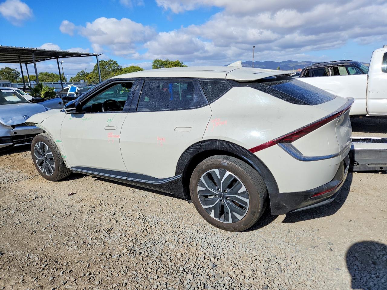 Kia EV6 Wind