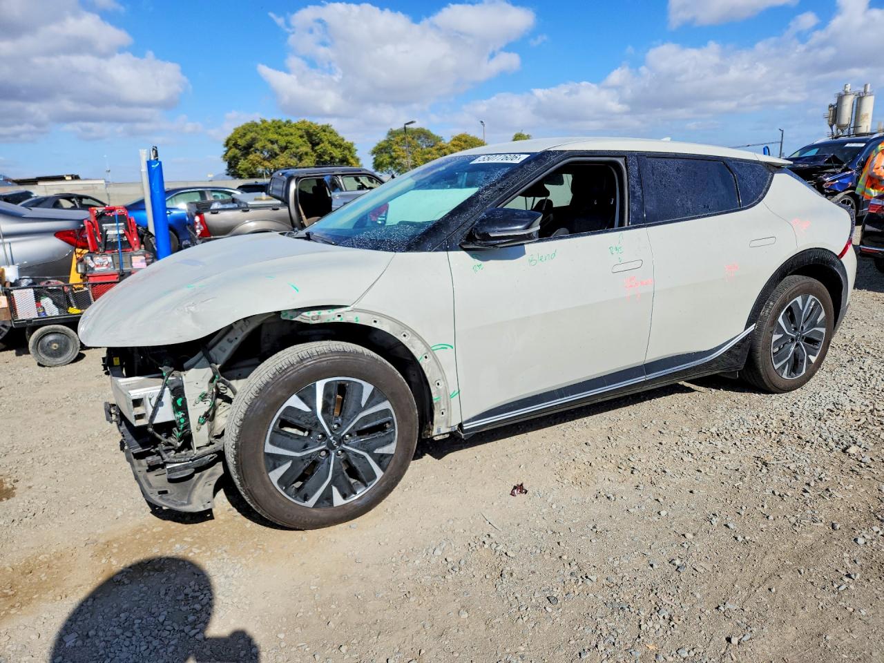 Salvage Kia EV6 Image