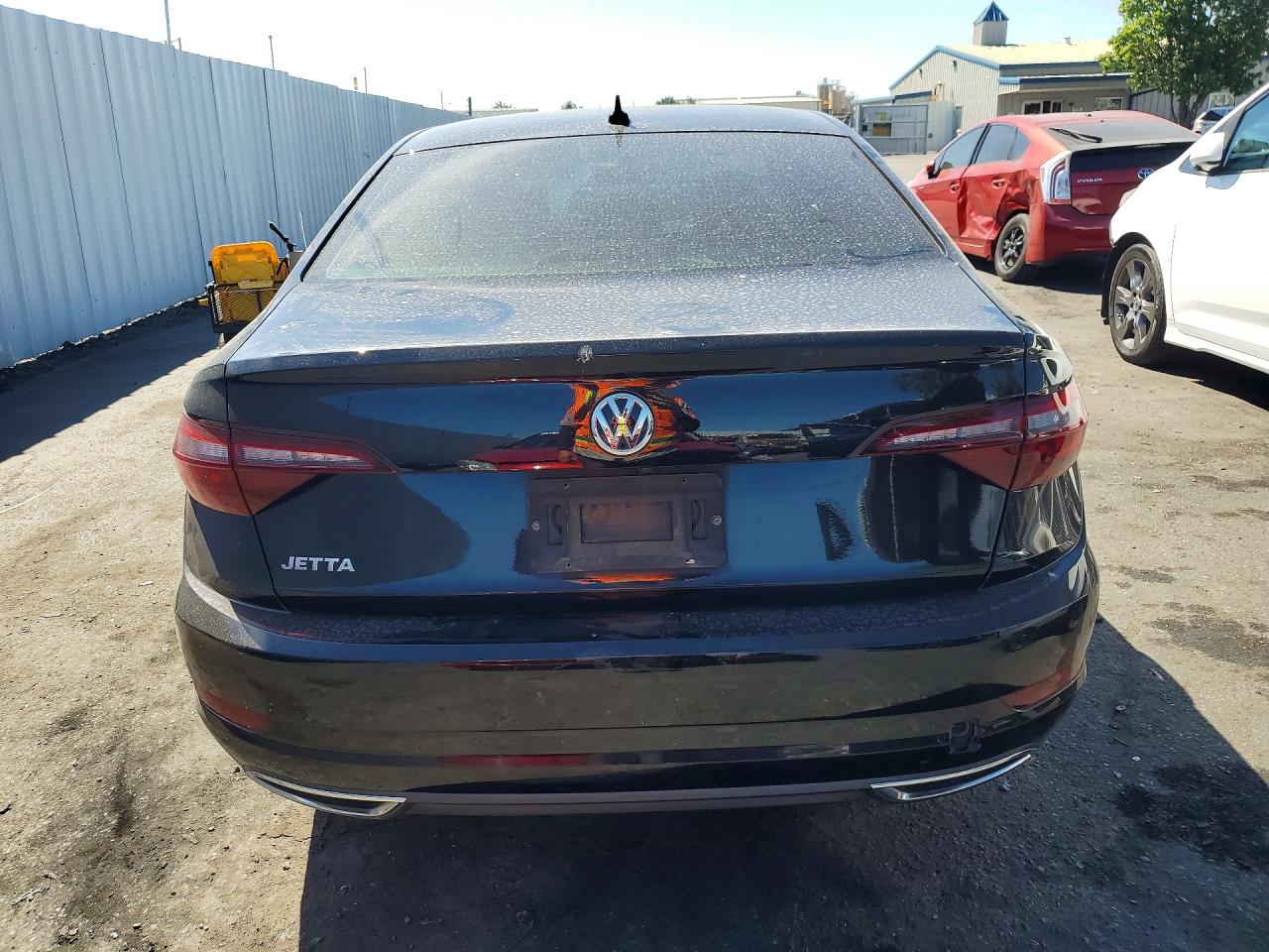 Volkswagen Jetta S