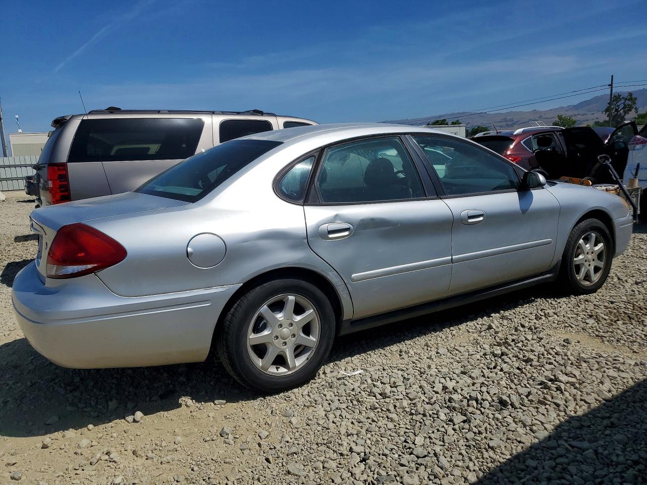 Ford Taurus Sel