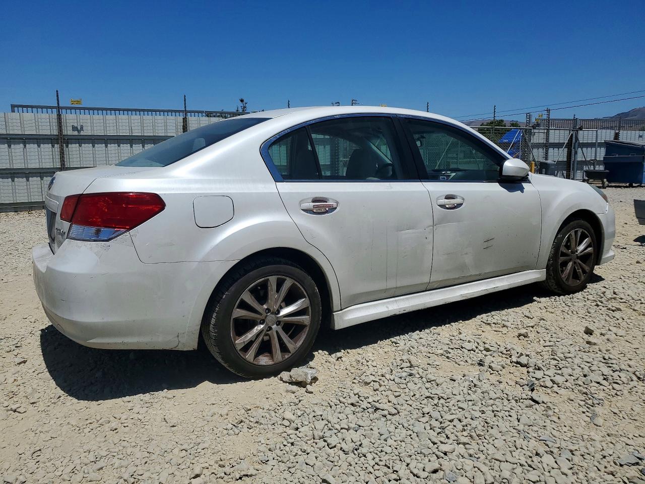 Subaru Legacy 2.5i Premium