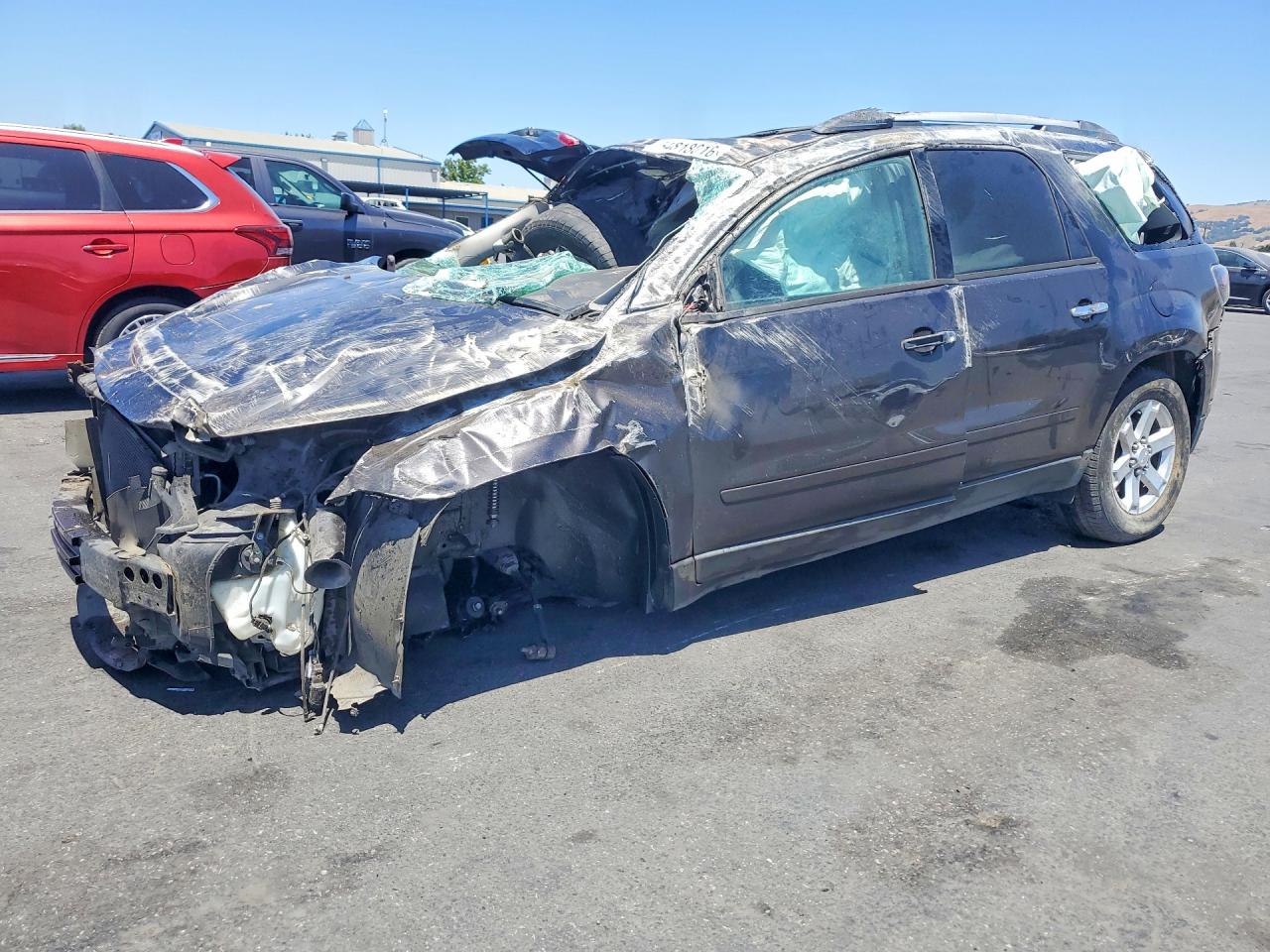 Salvage GMC Acadia Image