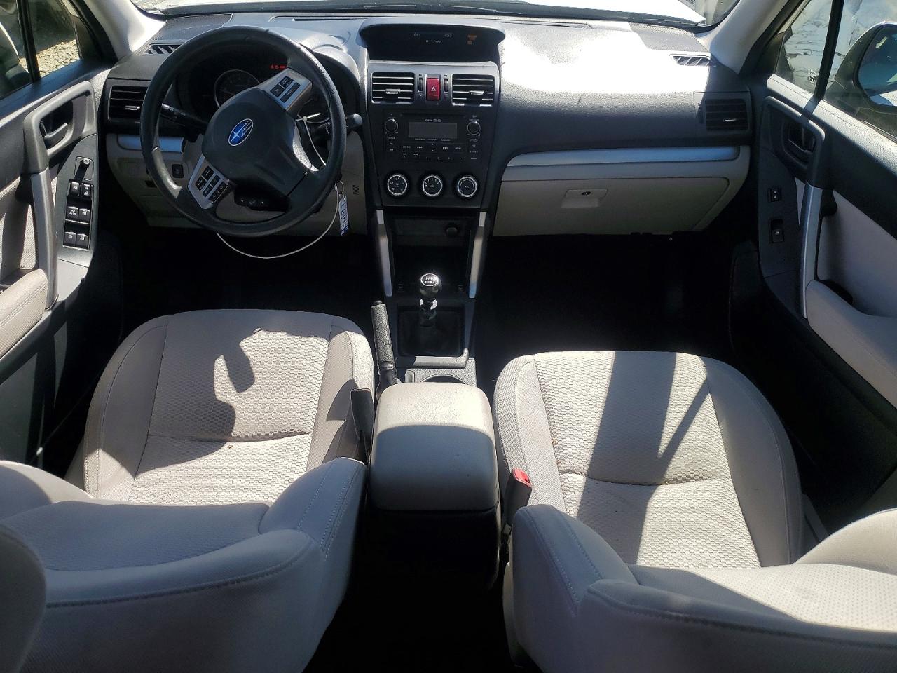 Subaru Forester 2.5i Premium