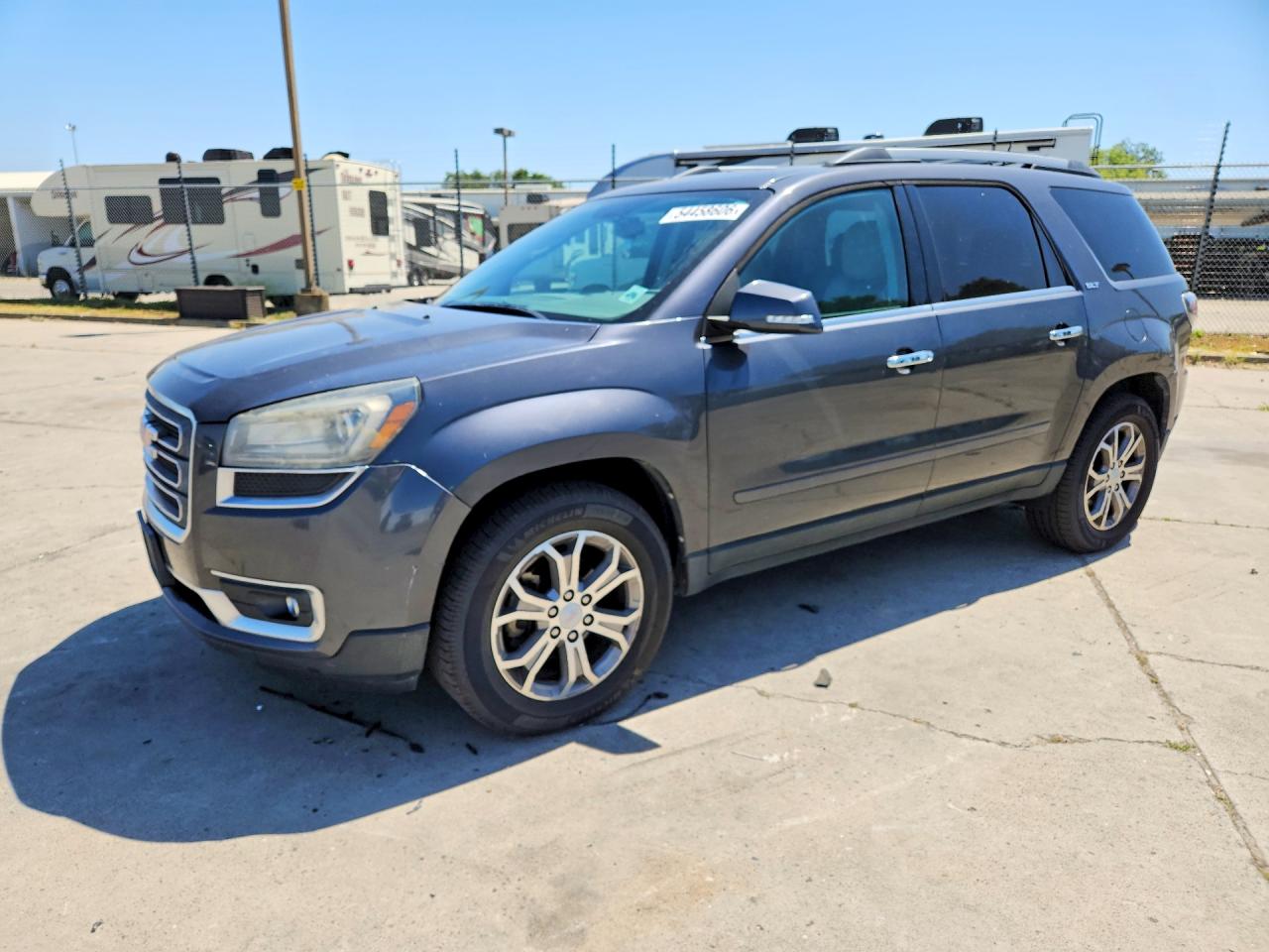Salvage GMC Acadia Image