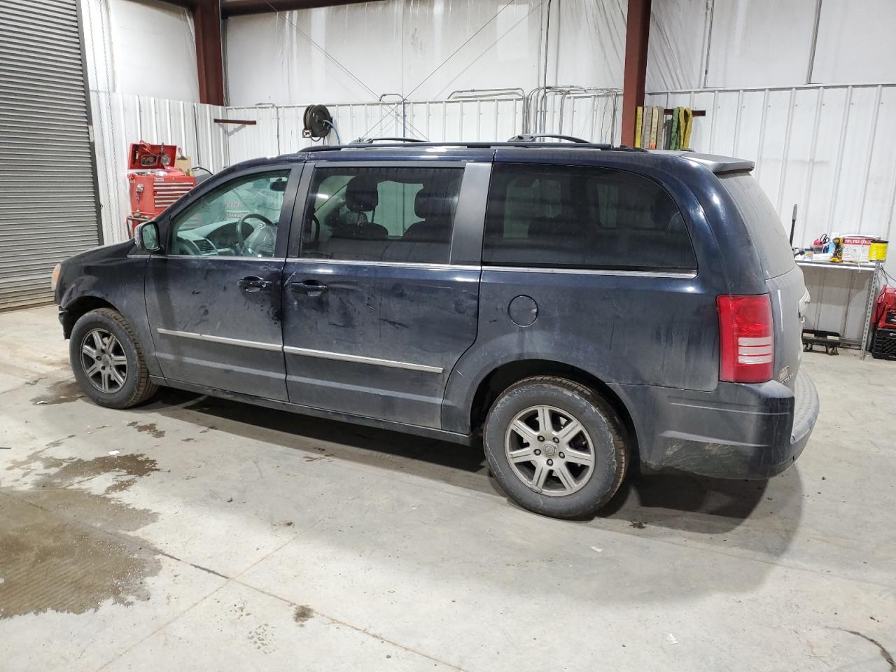 Chrysler Minivan Touring