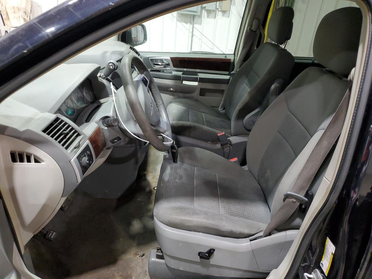 Chrysler Minivan Touring