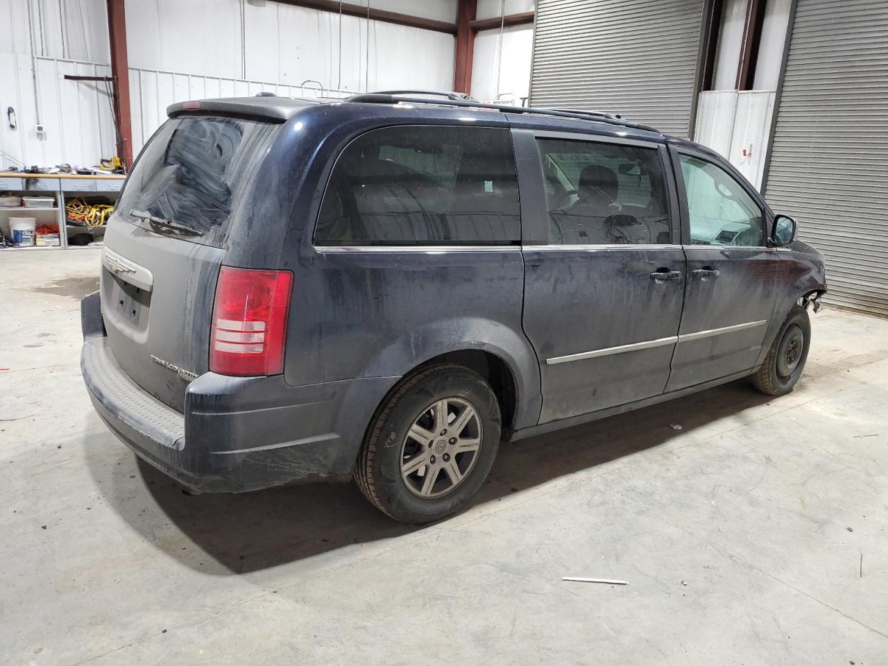 Chrysler Minivan Touring