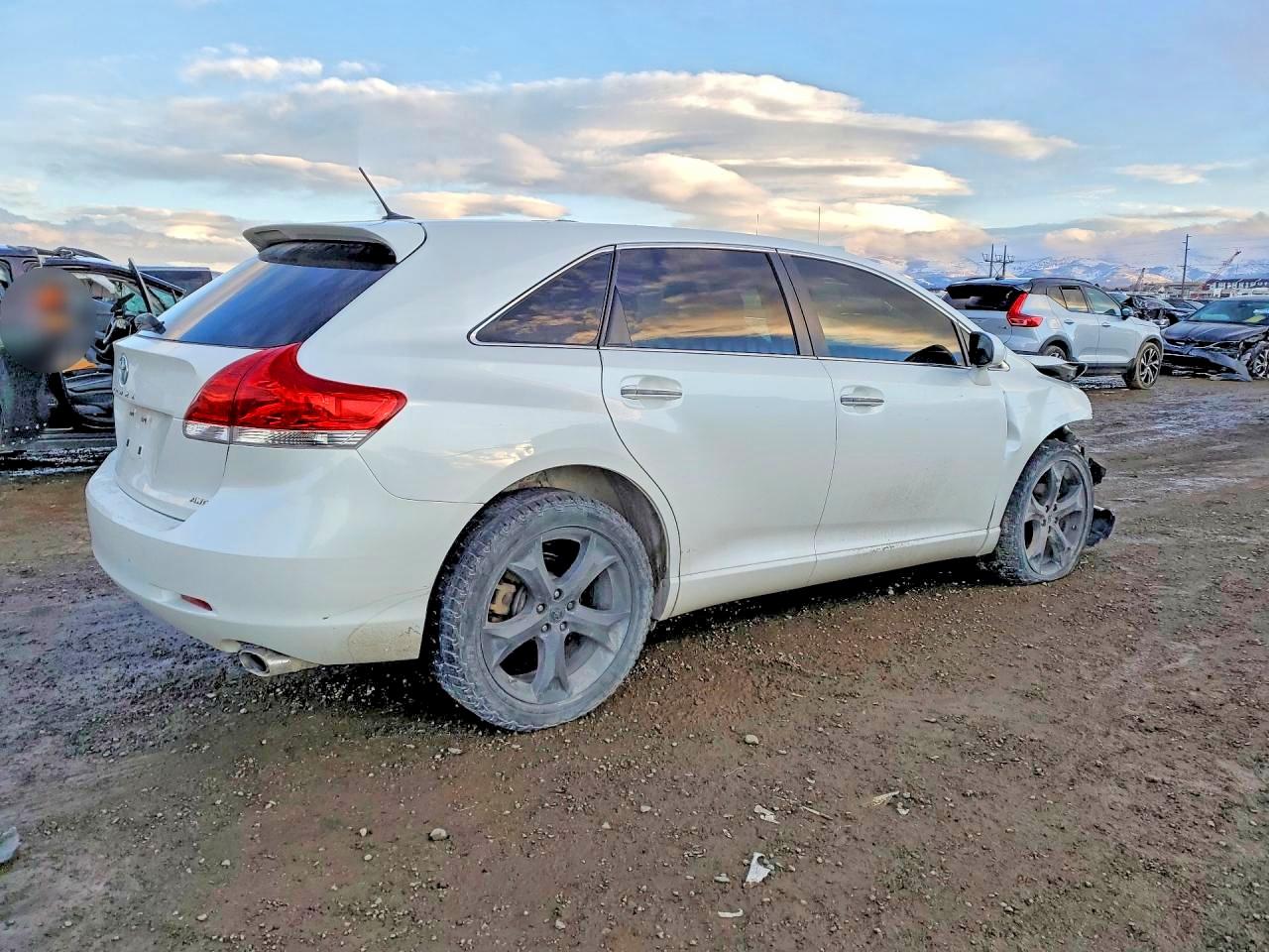 Toyota Venza Awd V6
