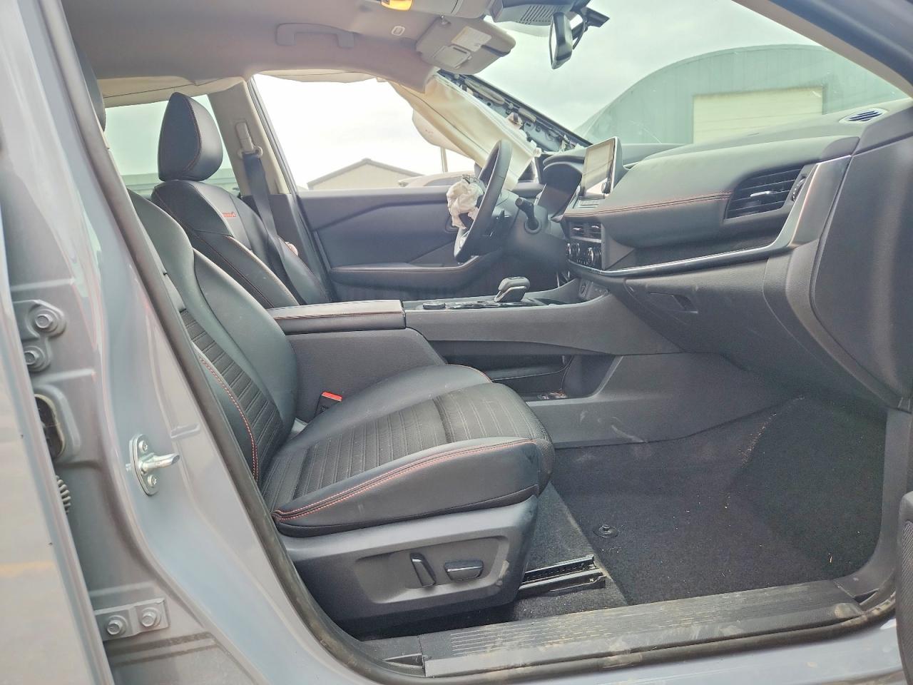 Nissan Rogue Rock Creek
