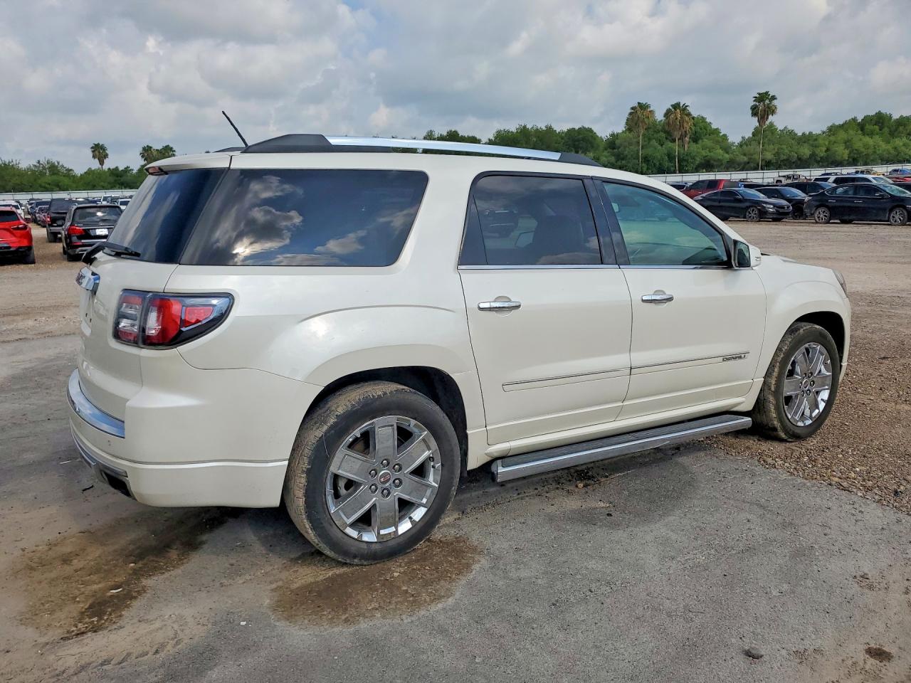 GMC Acadia Denali