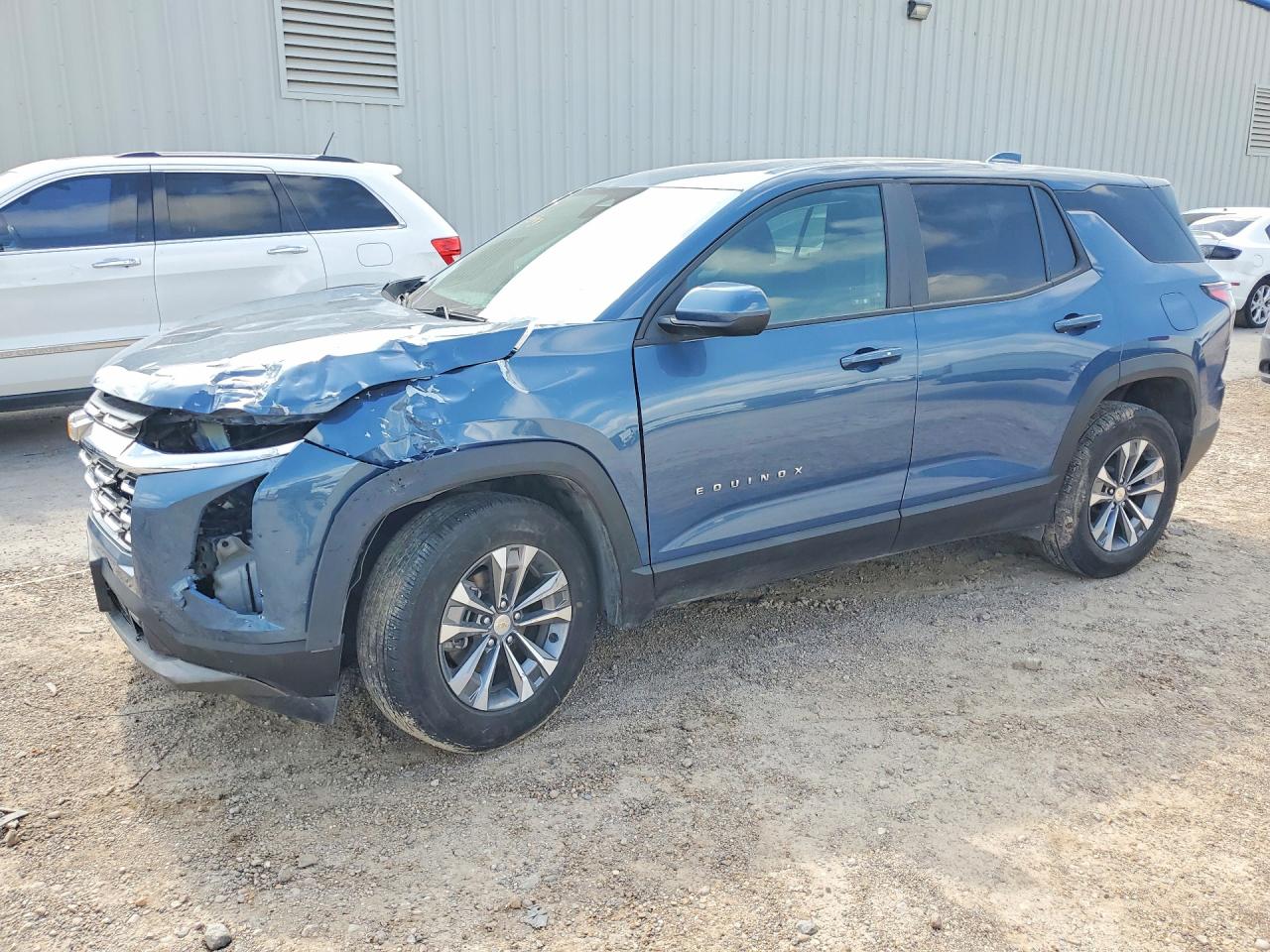 Salvage Chevrolet Equinox Image