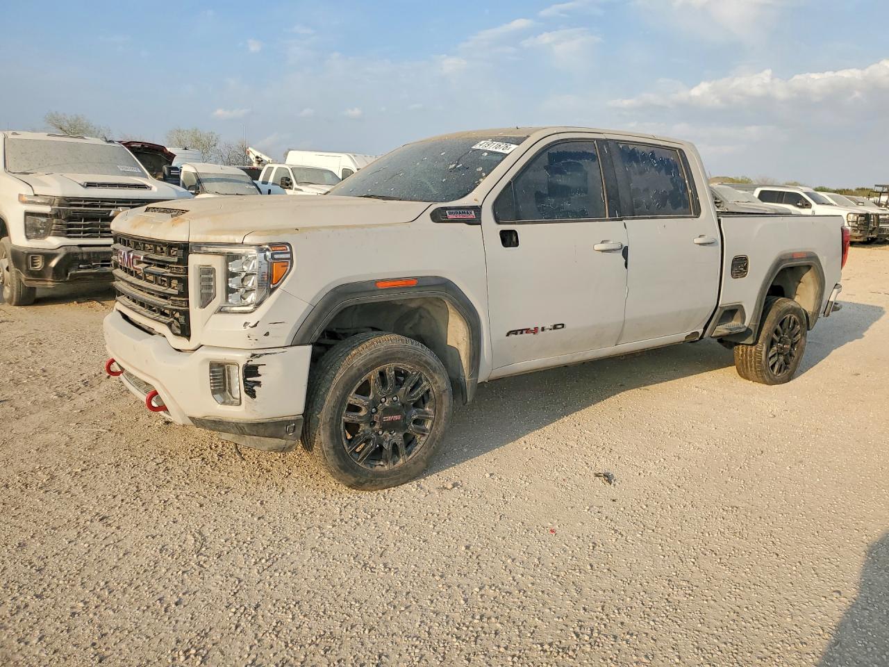Salvage GMC Sierra Image