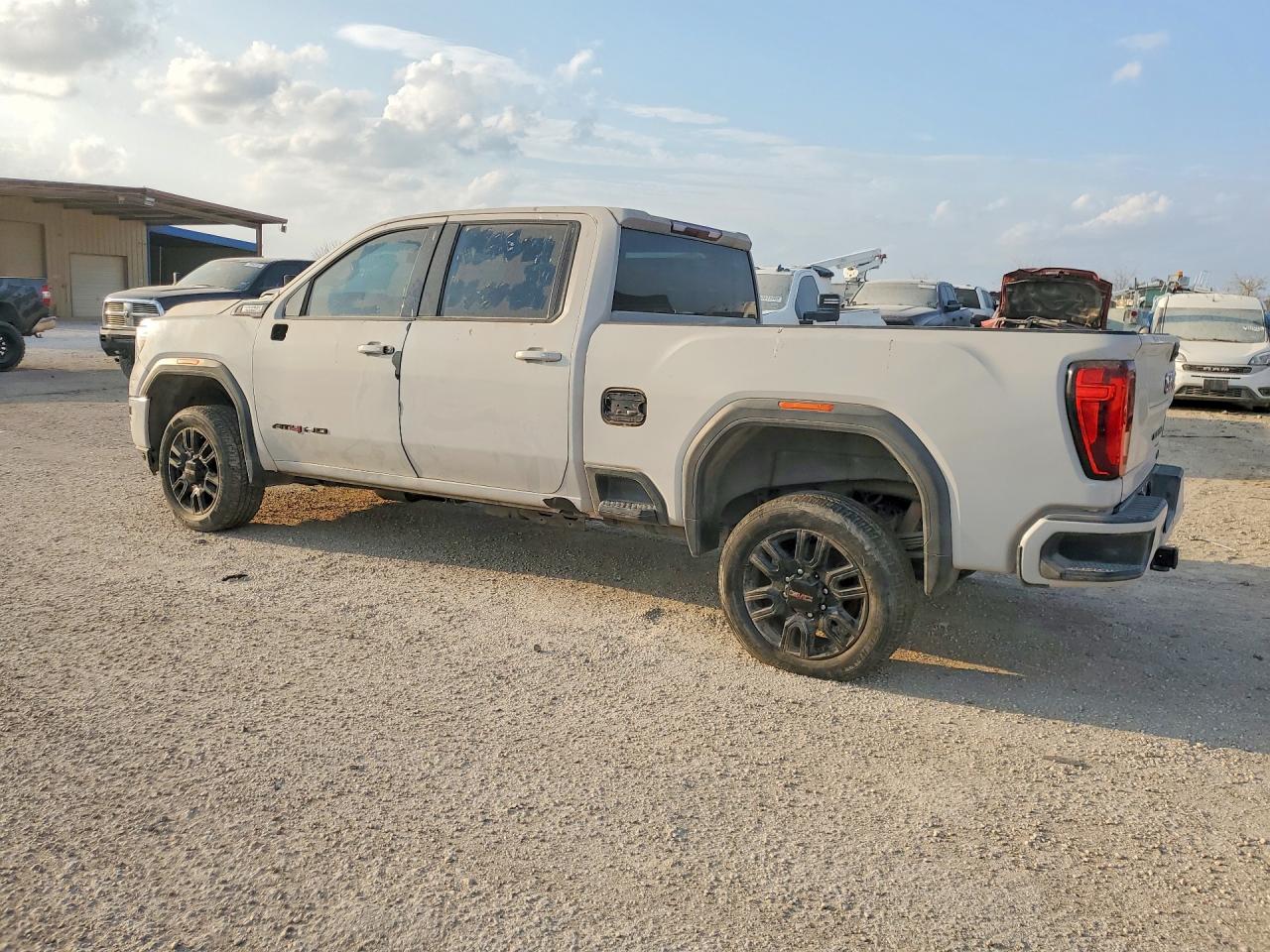 GMC Sierra