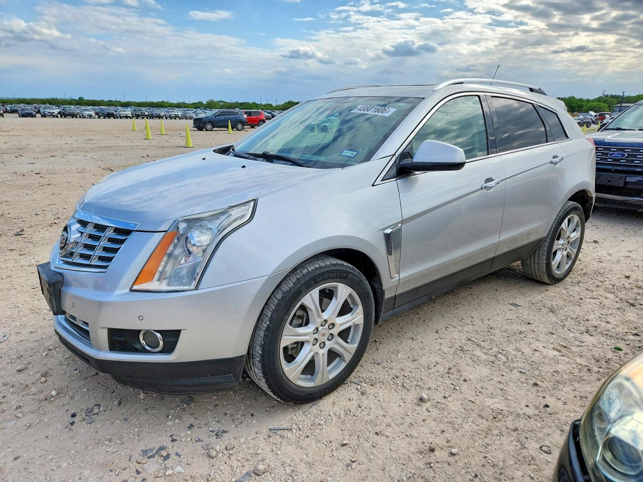 Salvage Cadillac SRX Image