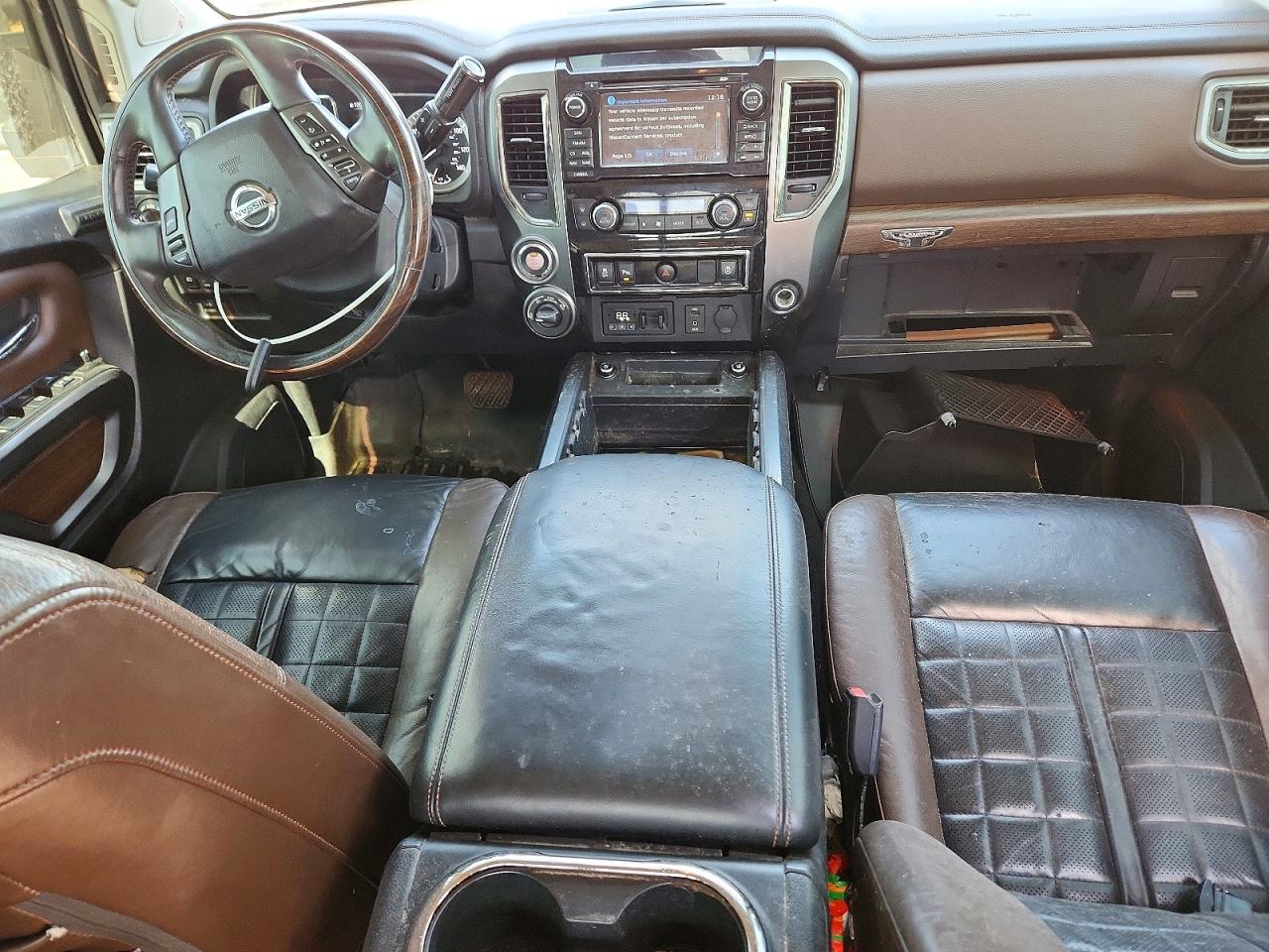 Nissan Titan Platinum Reserve