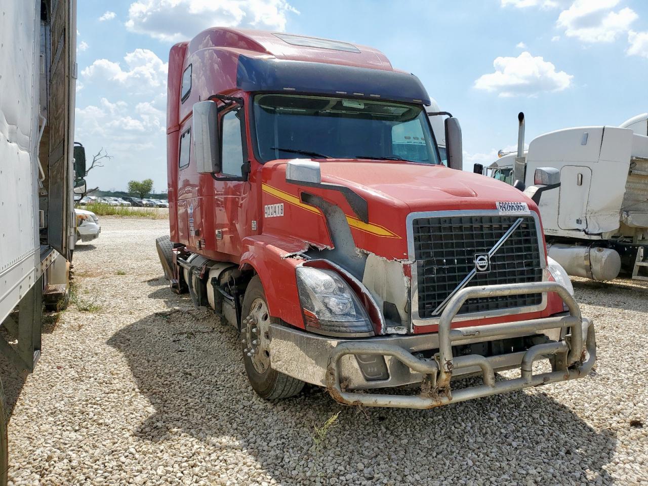Salvage Volvo Vnl Image