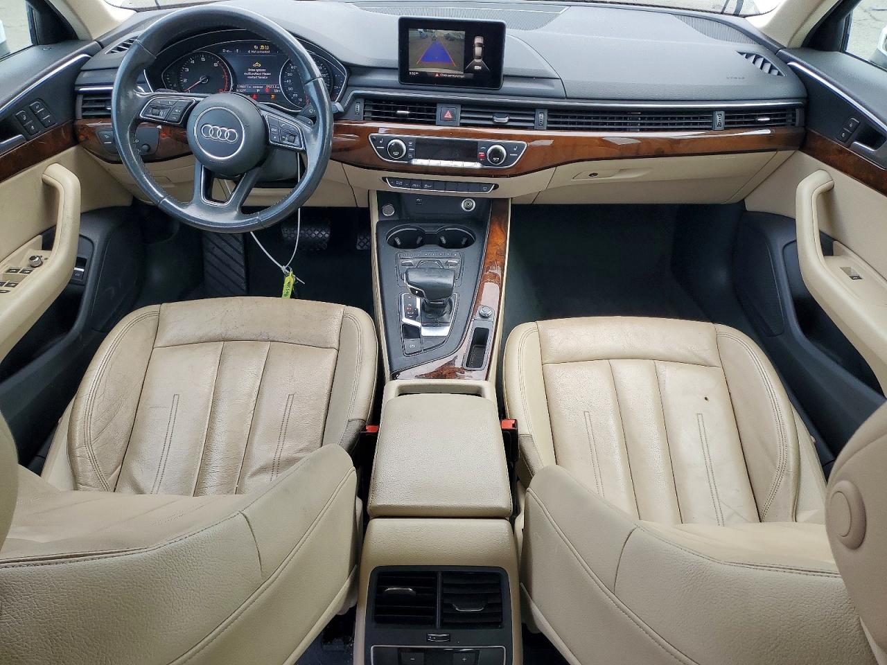 Audi A4 Premium
