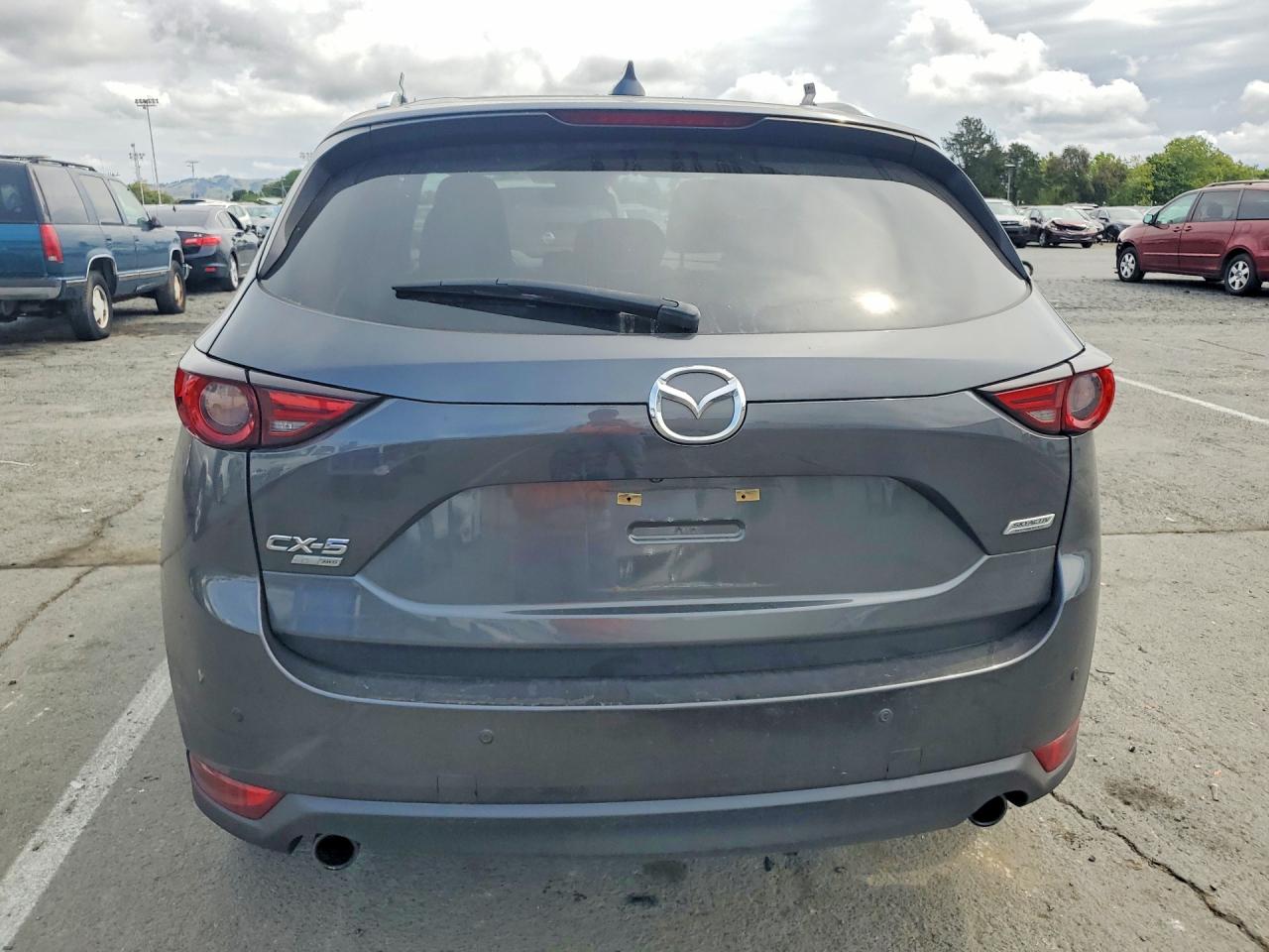 Mazda Cx Signature