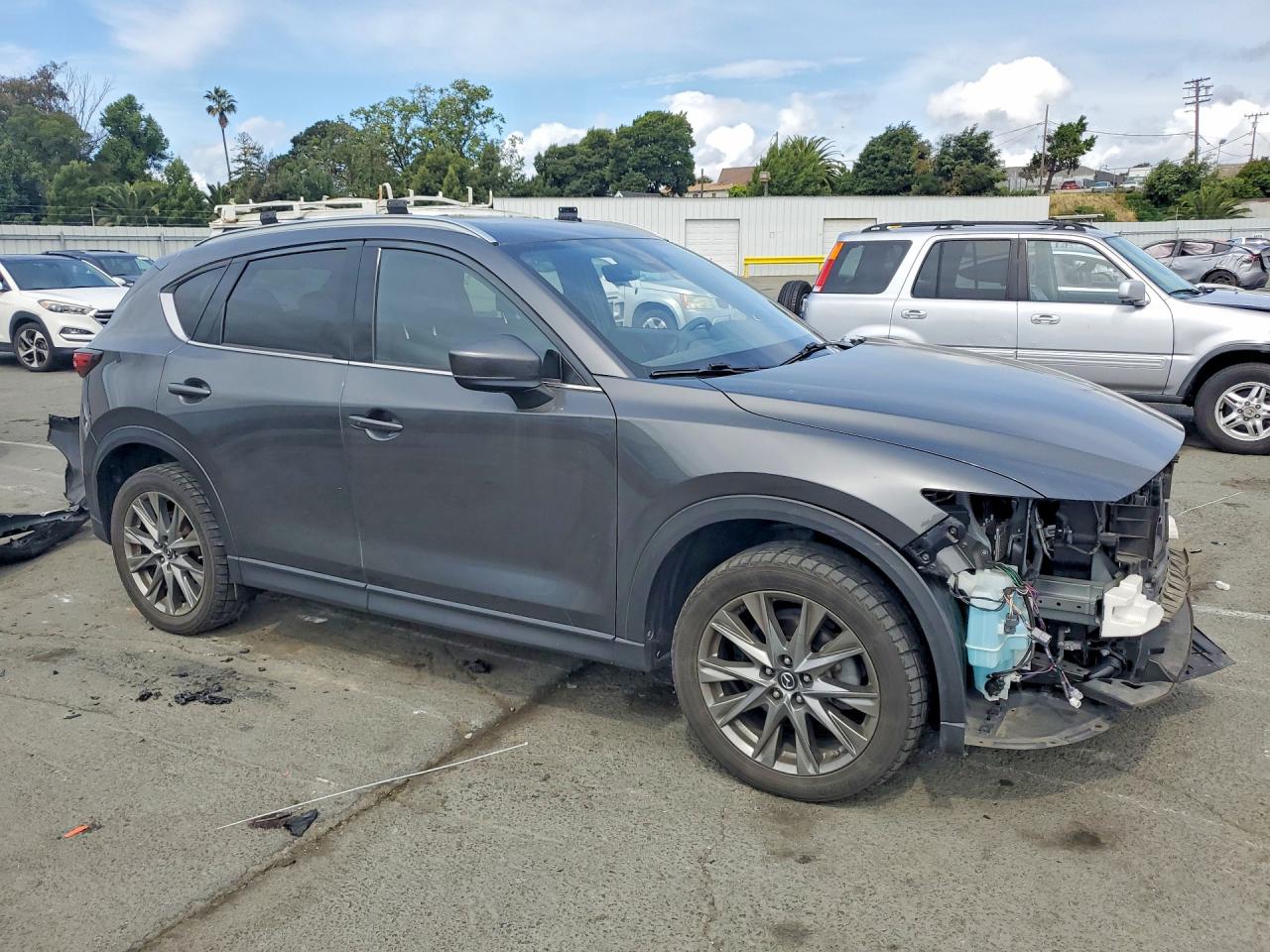 Mazda Cx Signature