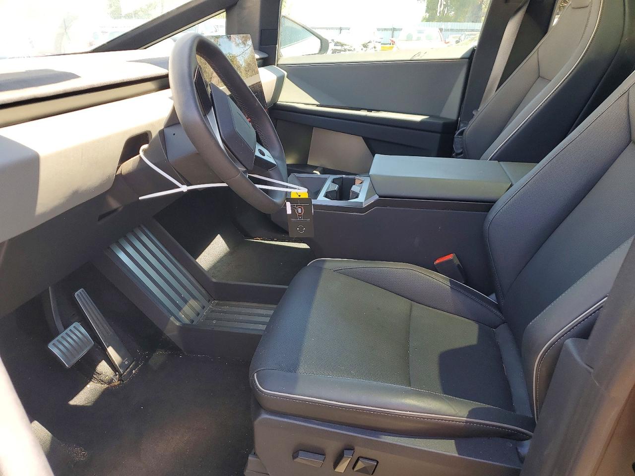 Tesla Cybertruck