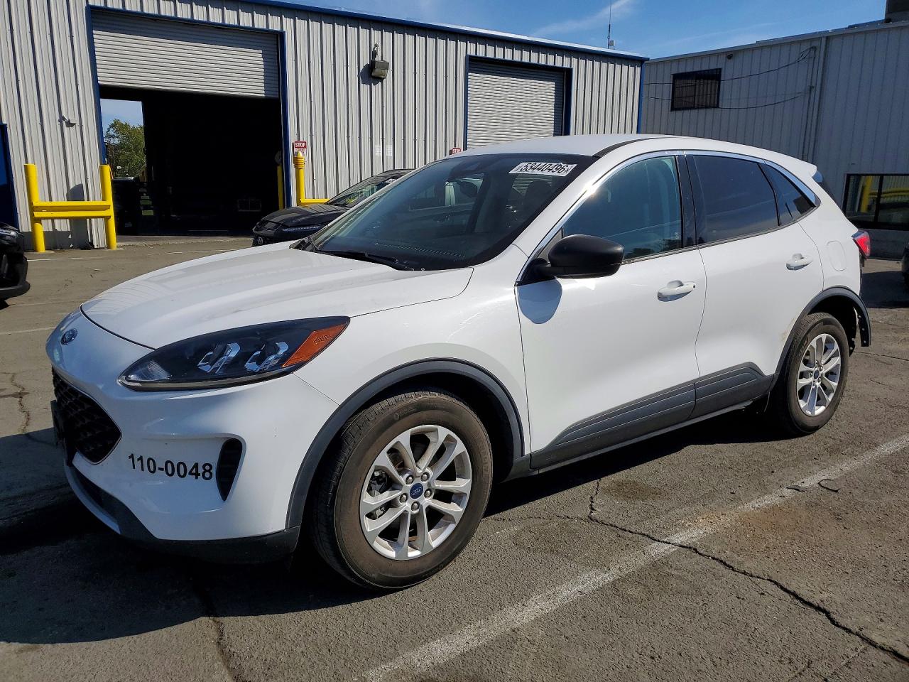 Salvage Ford Escape Image