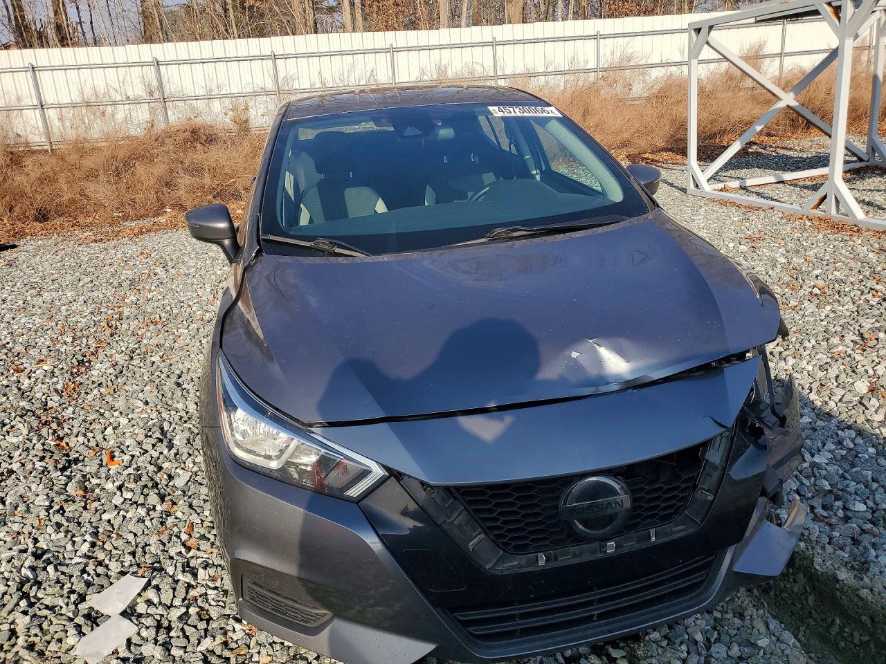Nissan Versa Sv