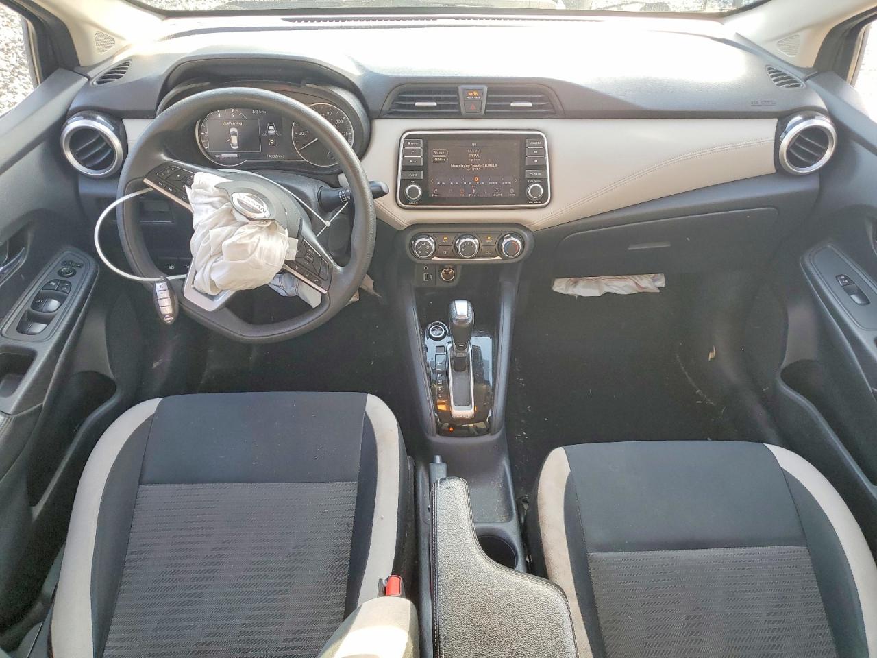 Nissan Versa Sv