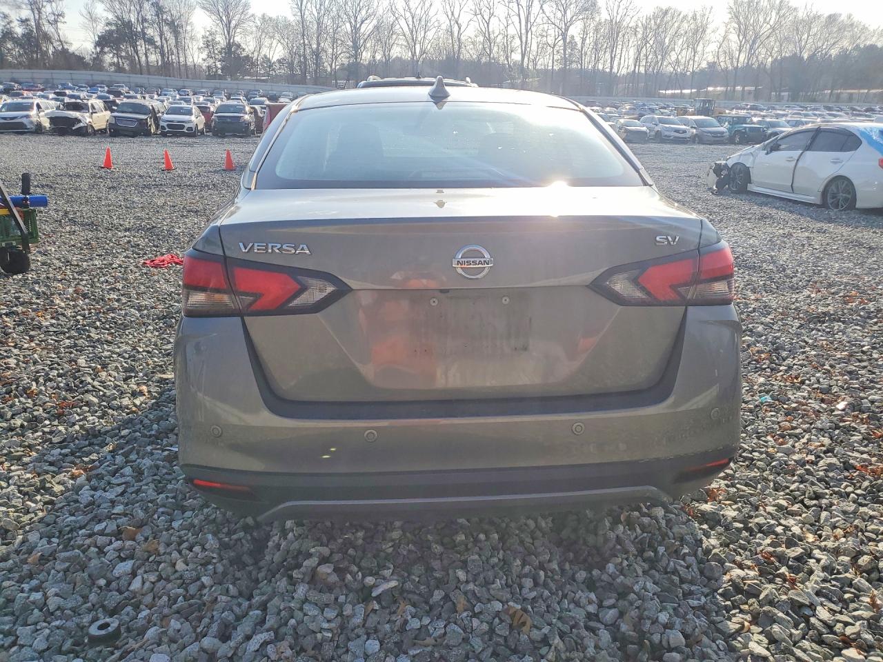 Nissan Versa Sv
