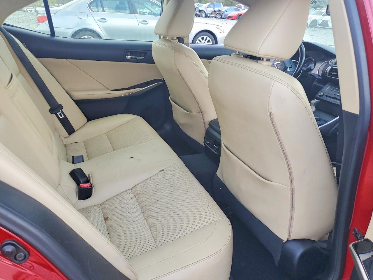 Lexus Is Base
