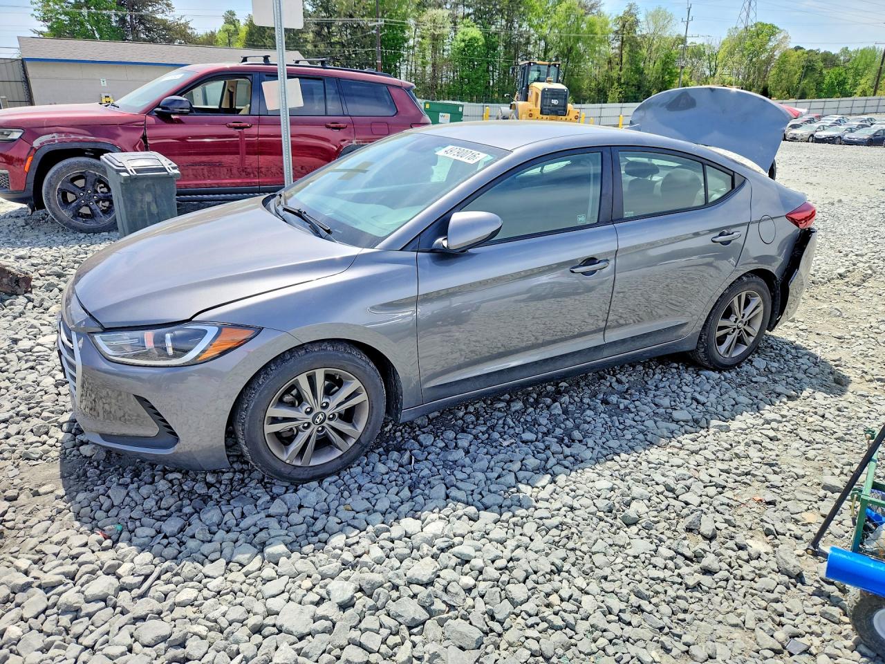 Salvage Hyundai ELANTRA Image