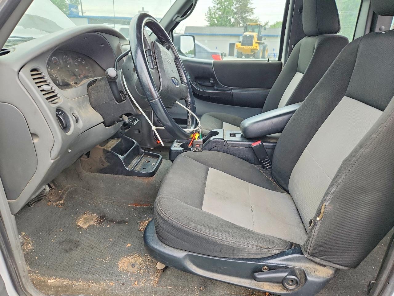 Ford Ranger Super Cab