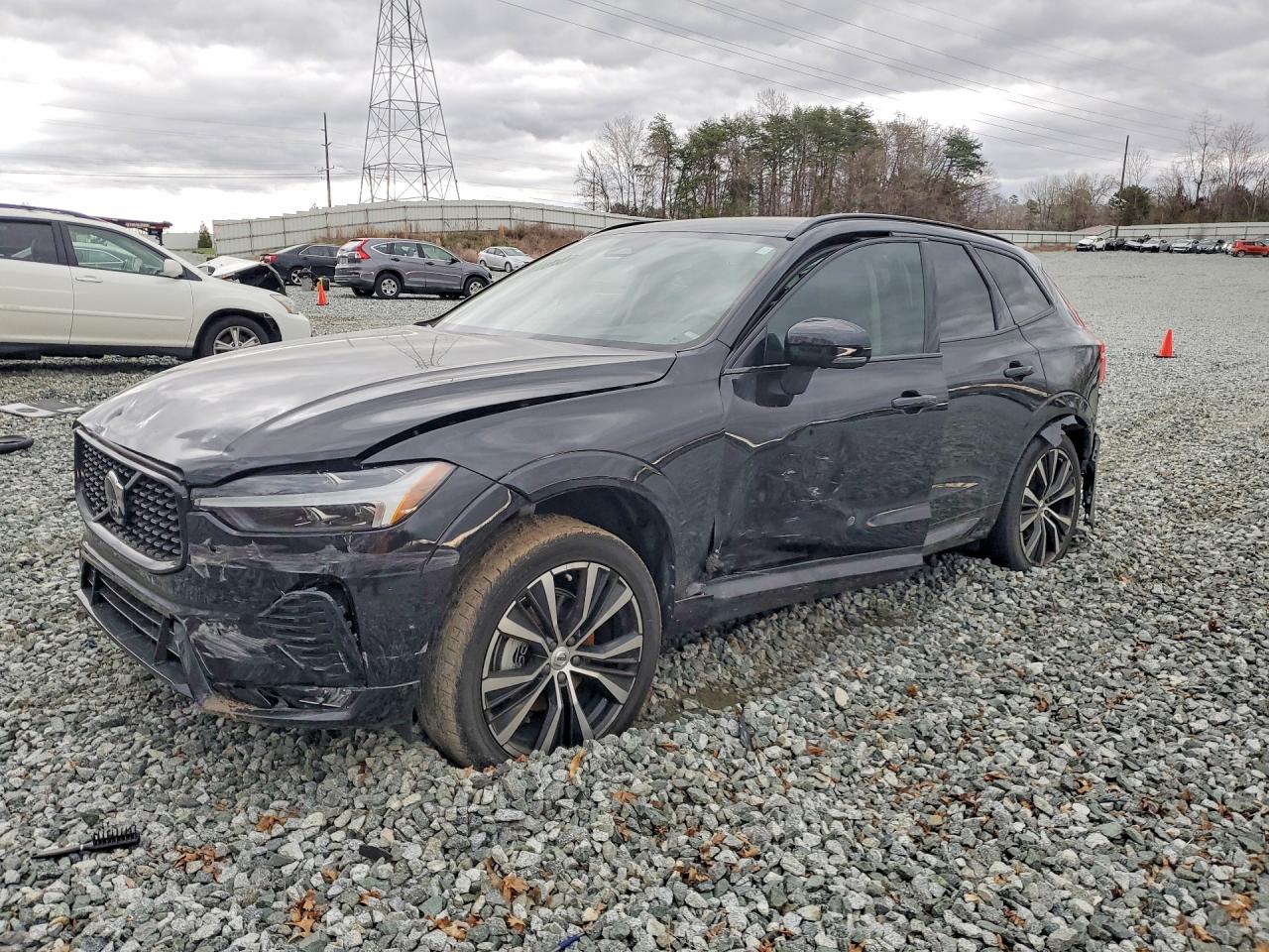 Salvage Volvo XC60 Image