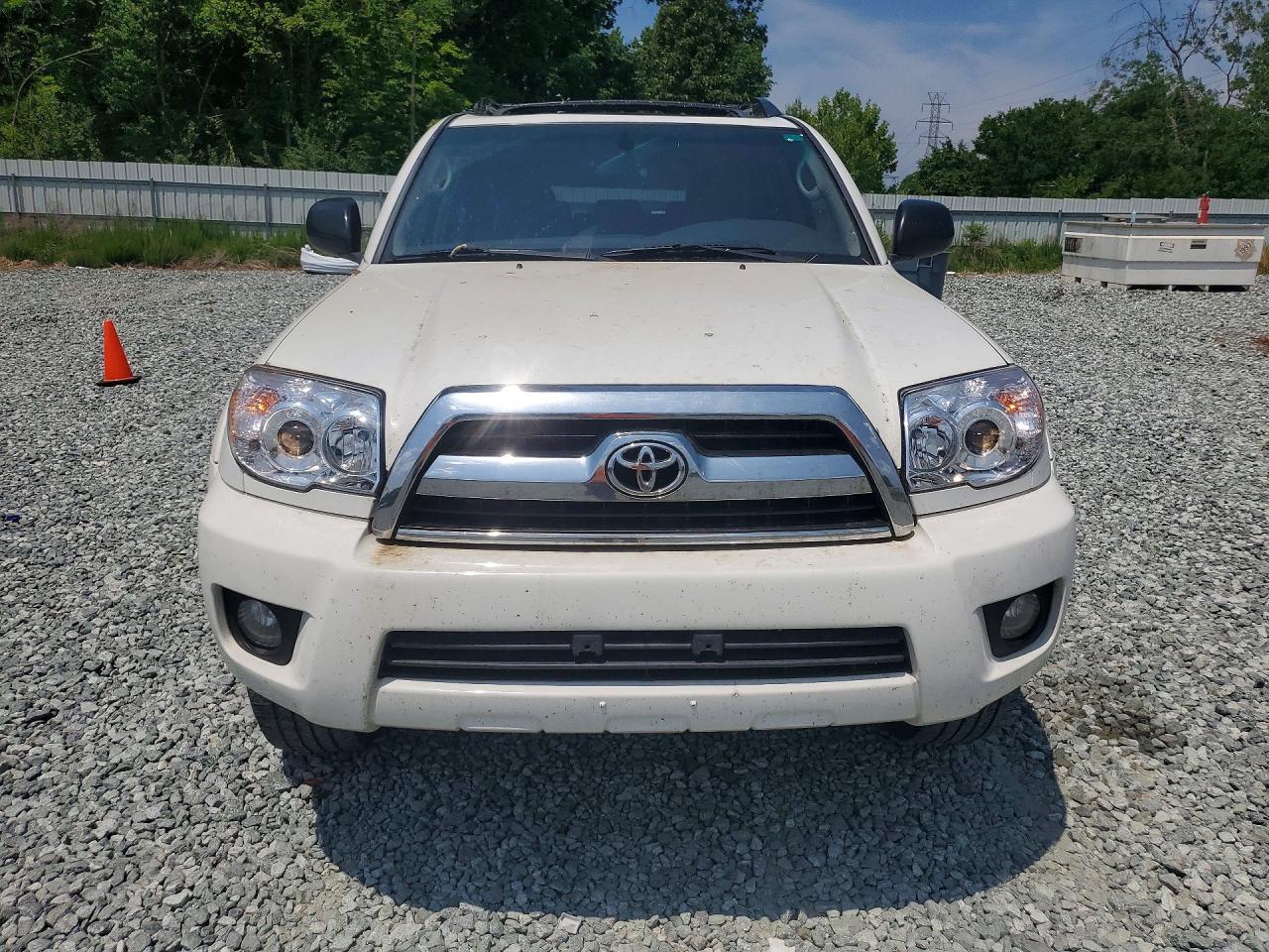 Toyota 4Runner Sr5