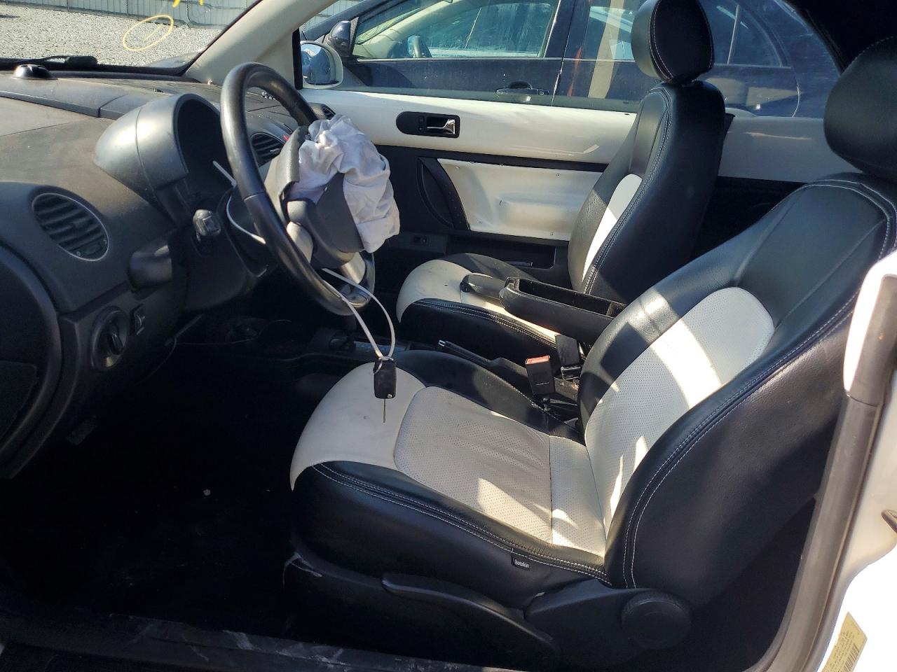 Volkswagen Beetle S