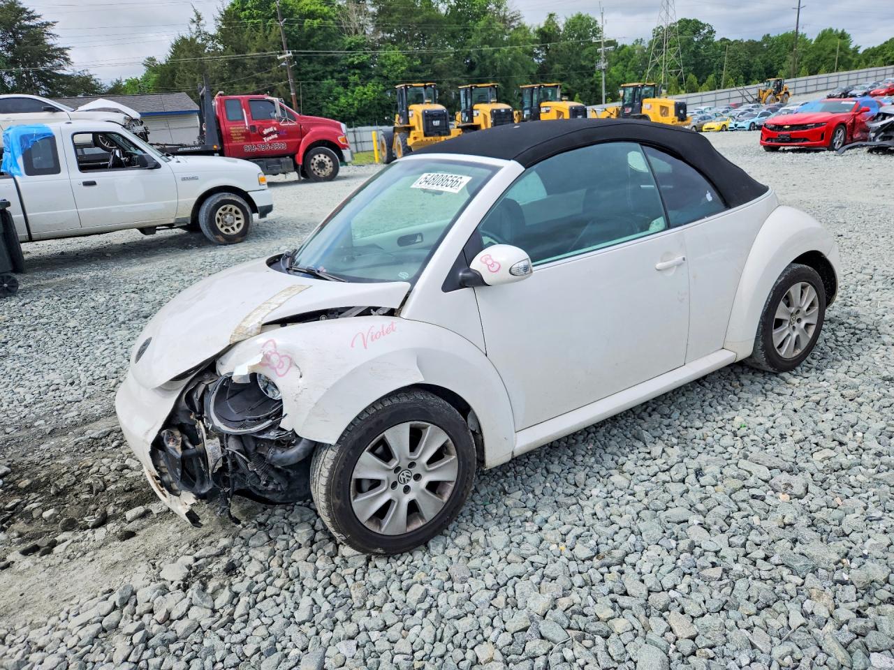 Salvage Volkswagen Beetle Image