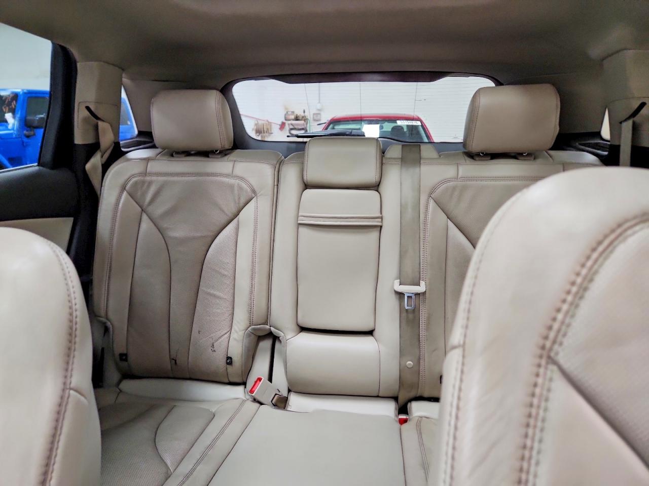 Lincoln MKX Reserve