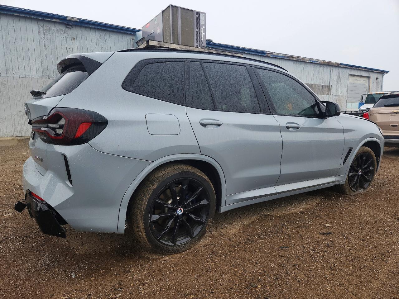 BMW X Series M40i