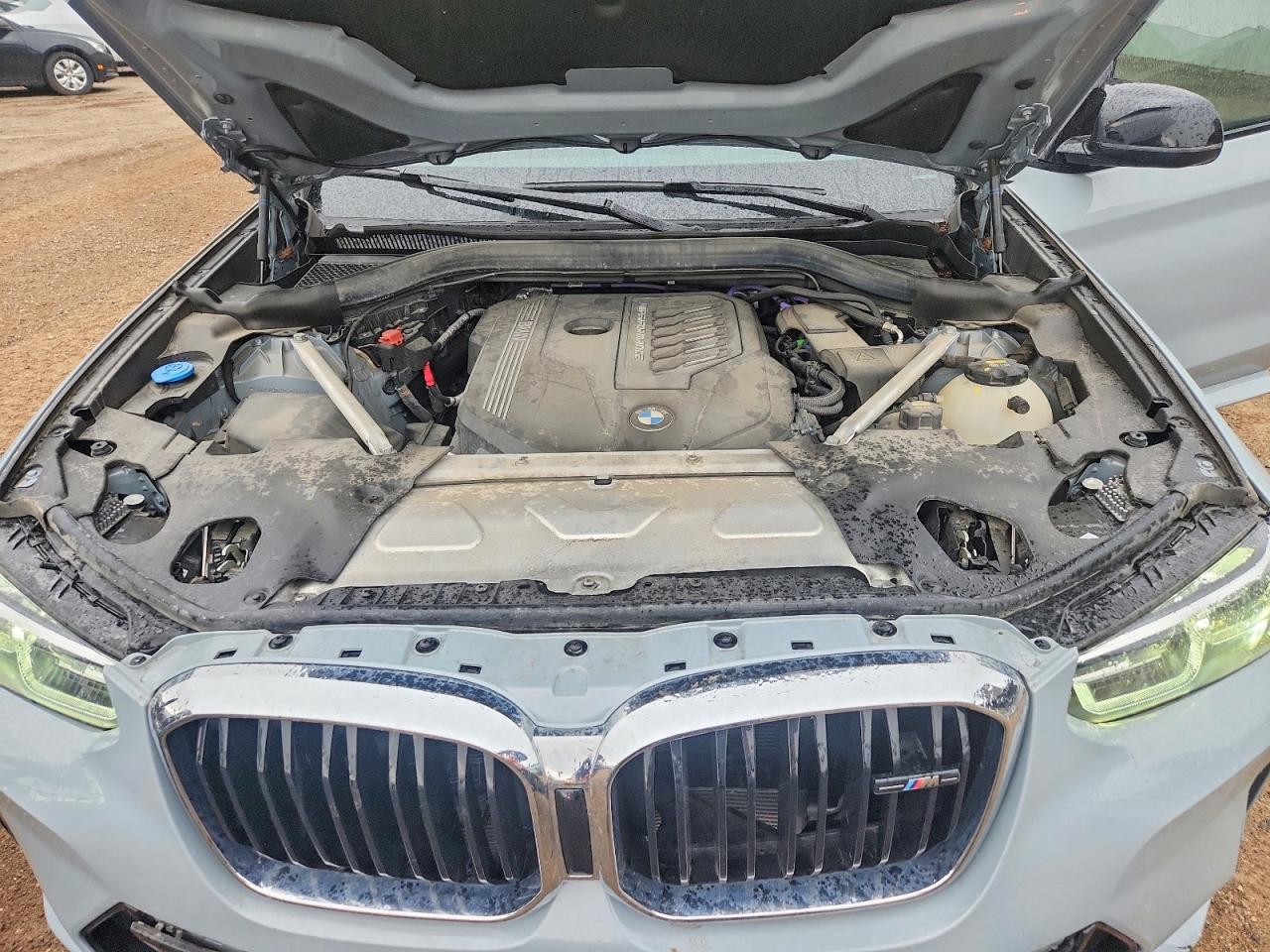 BMW X Series M40i