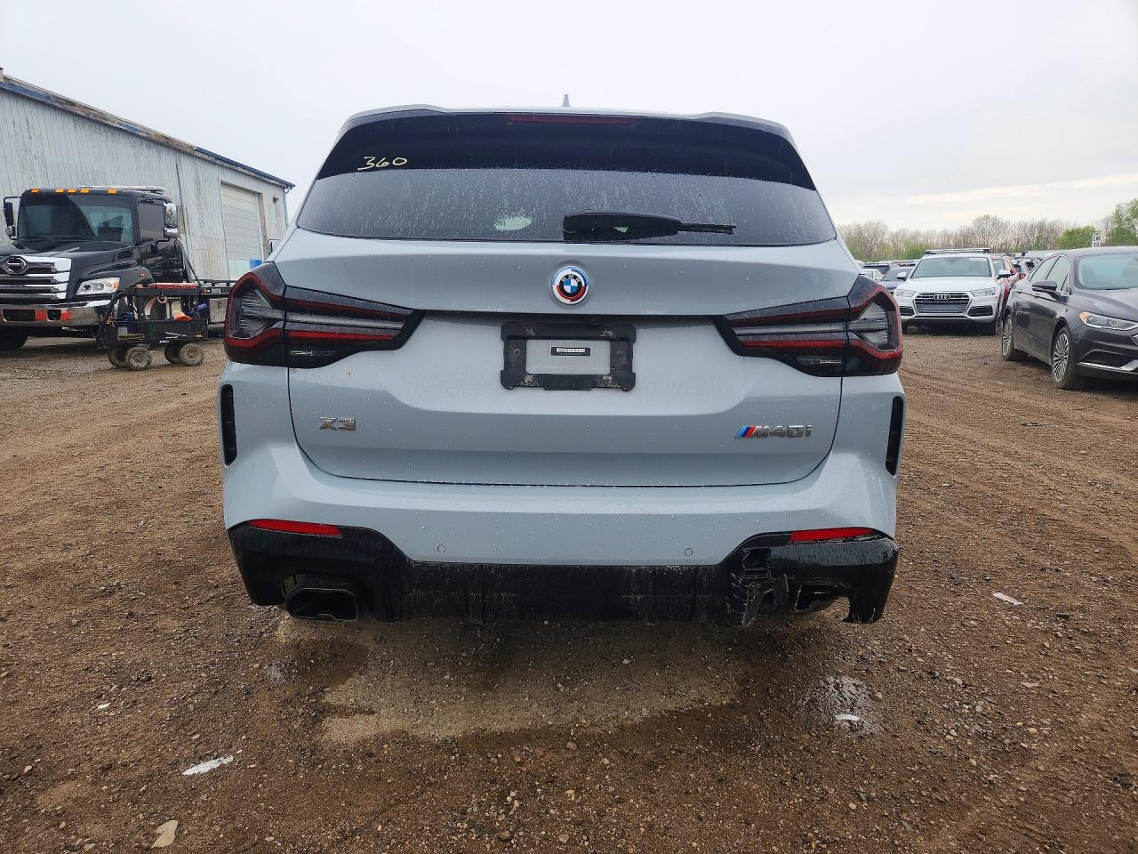 BMW X Series M40i