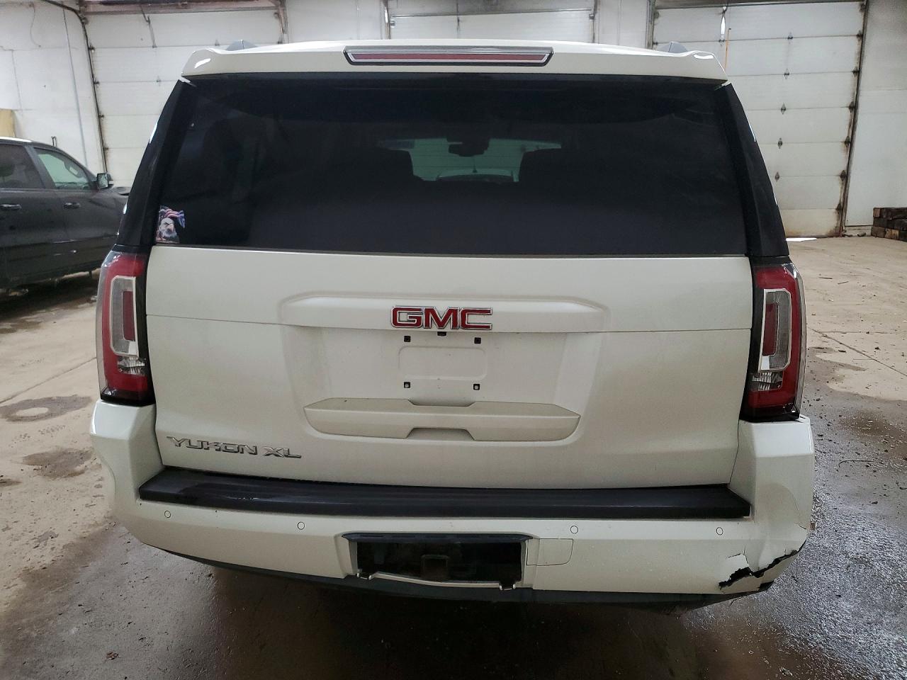 GMC Yukon K1500 Slt