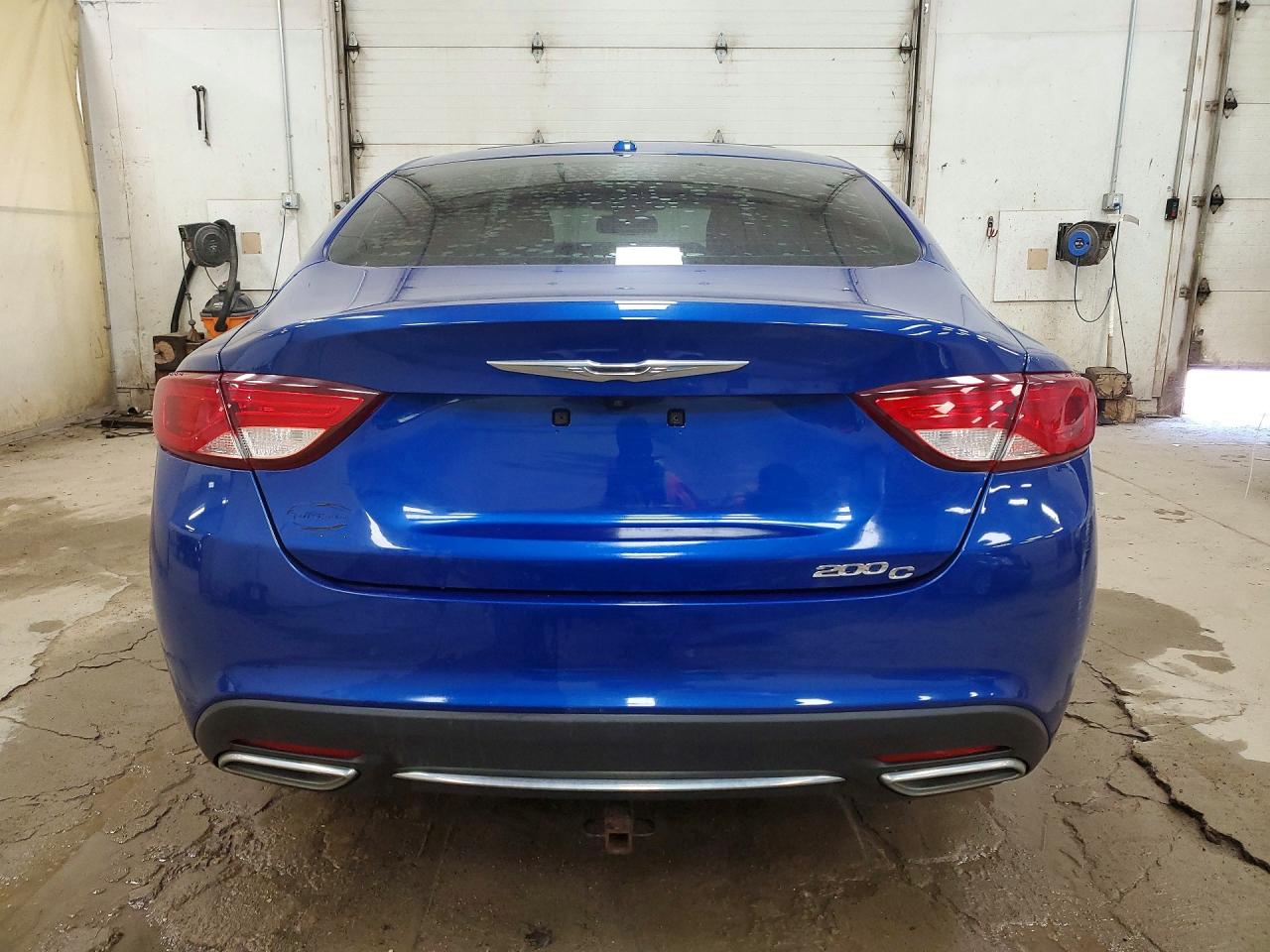 Chrysler 200 C