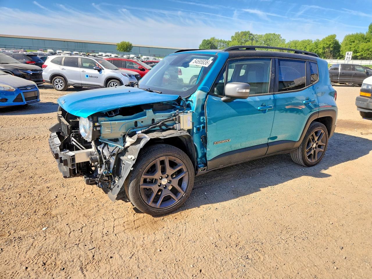 Salvage Jeep Renegade Image