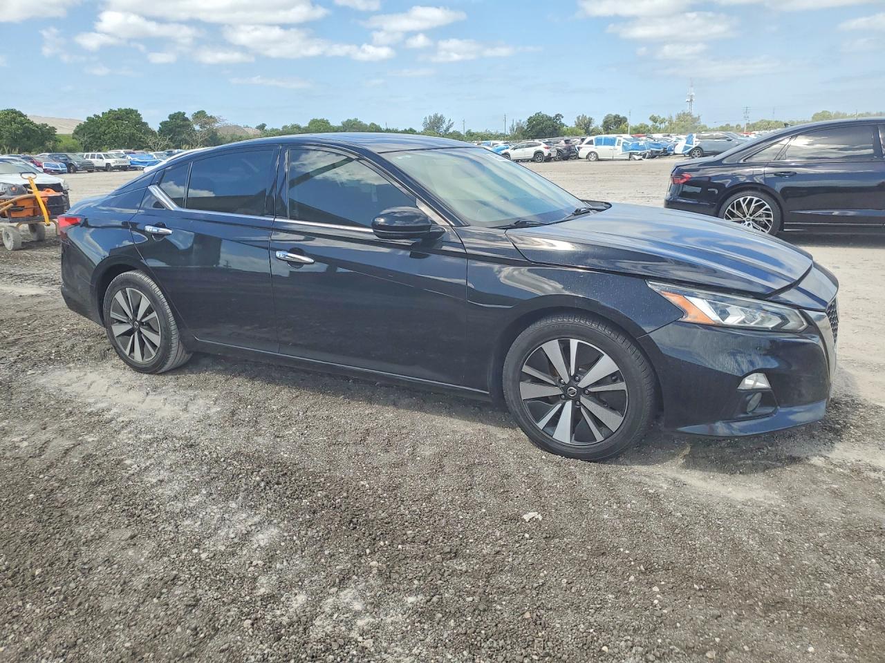 Nissan Altima Sl