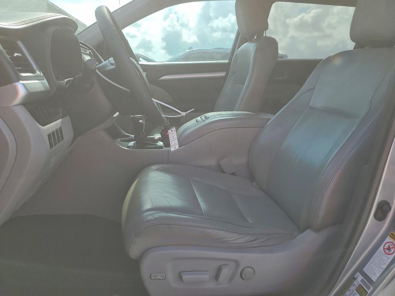 Toyota Highlander Xle