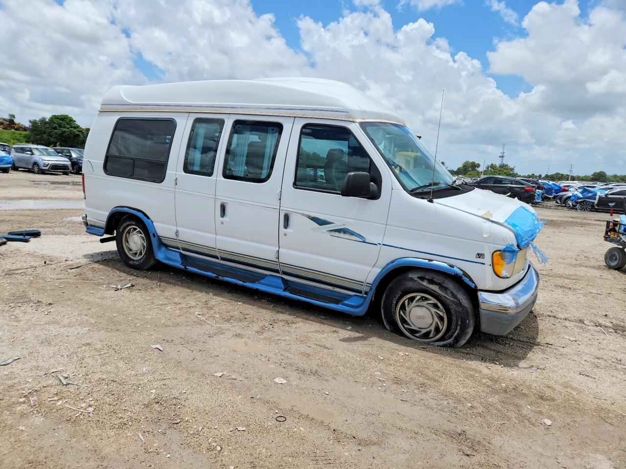 Ford Econoline E150 Van
